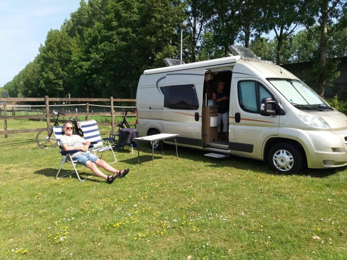 Bed And Breakfast En Camping In Waardenburg A2 Exteriér fotografie